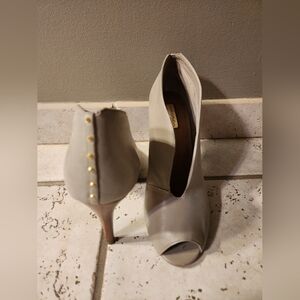 Gray leather Halogen heels with gold studs